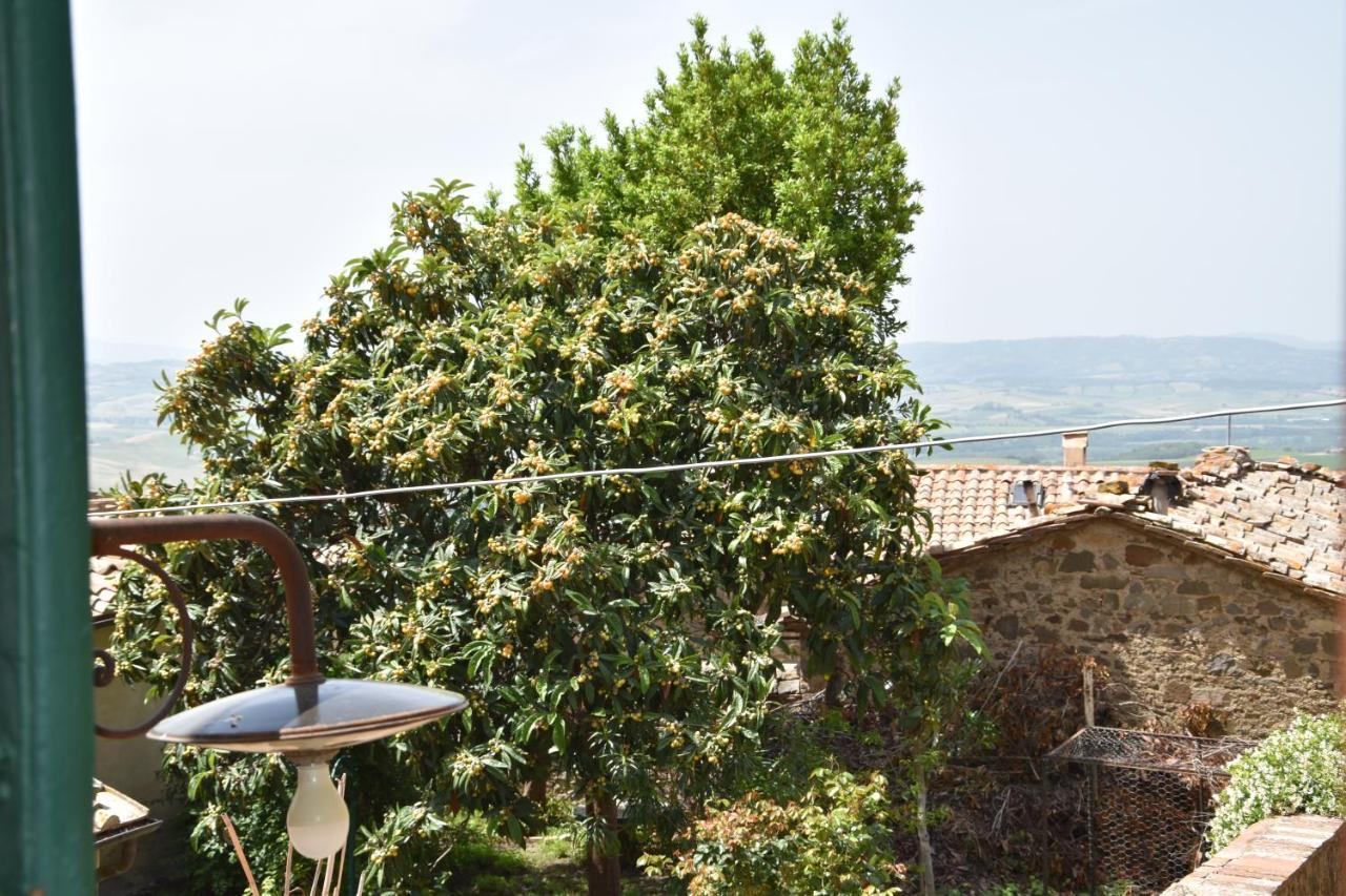 Borgo Vecchio Hotel Montalcino Exterior photo